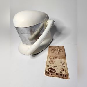 Vintage JUICE-O-MAT 1960's RIVAL Almond Tilt Top Art Deco Juicer WITH MANUEL